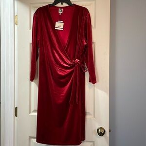 Anne Klein long sleeve midi velvet red sheath dress with front side tie size XXL